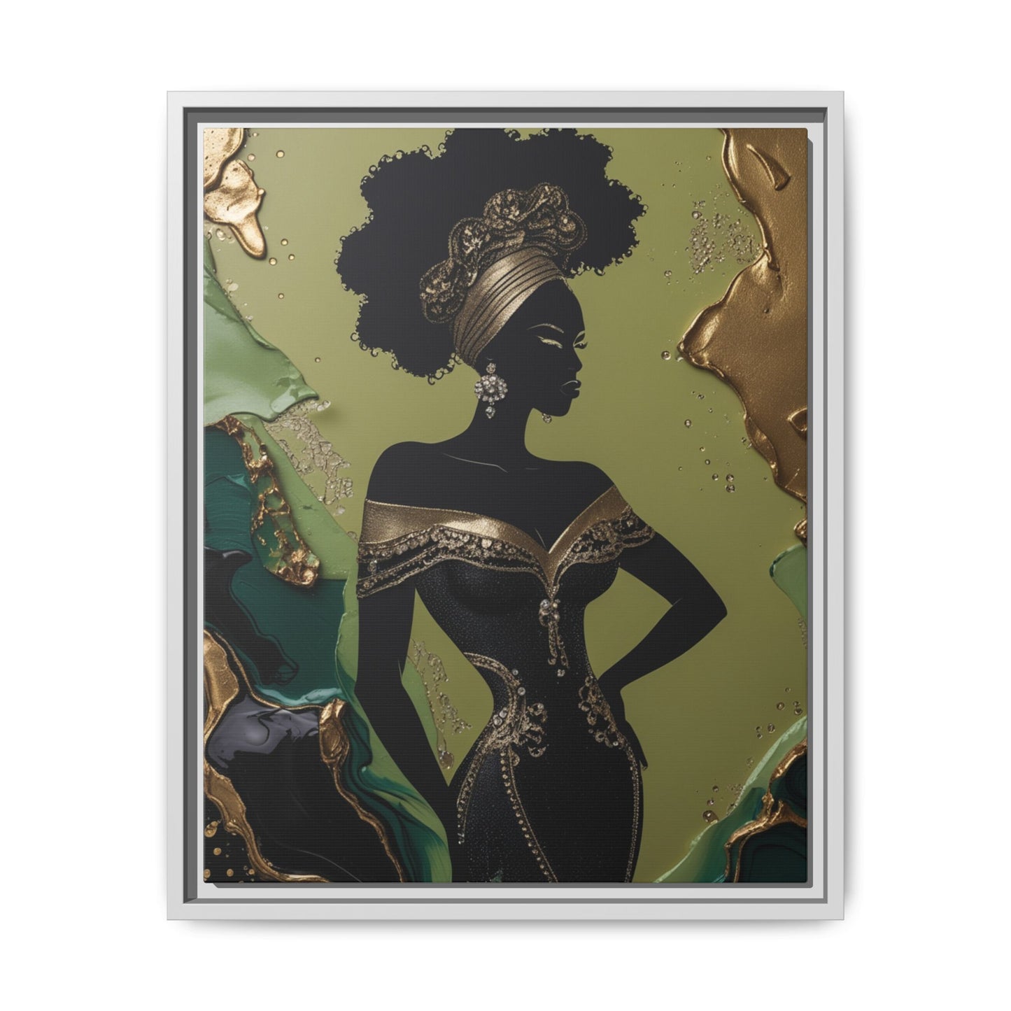 Queen in Emerald & Gold