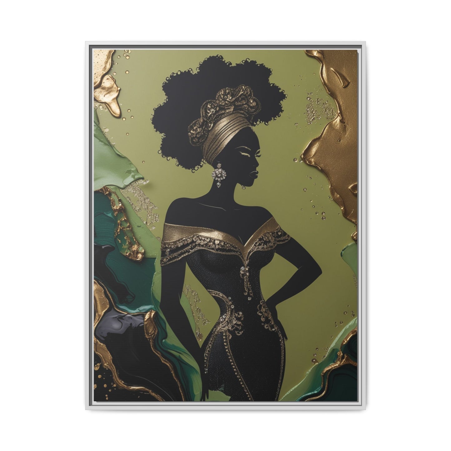 Queen in Emerald & Gold