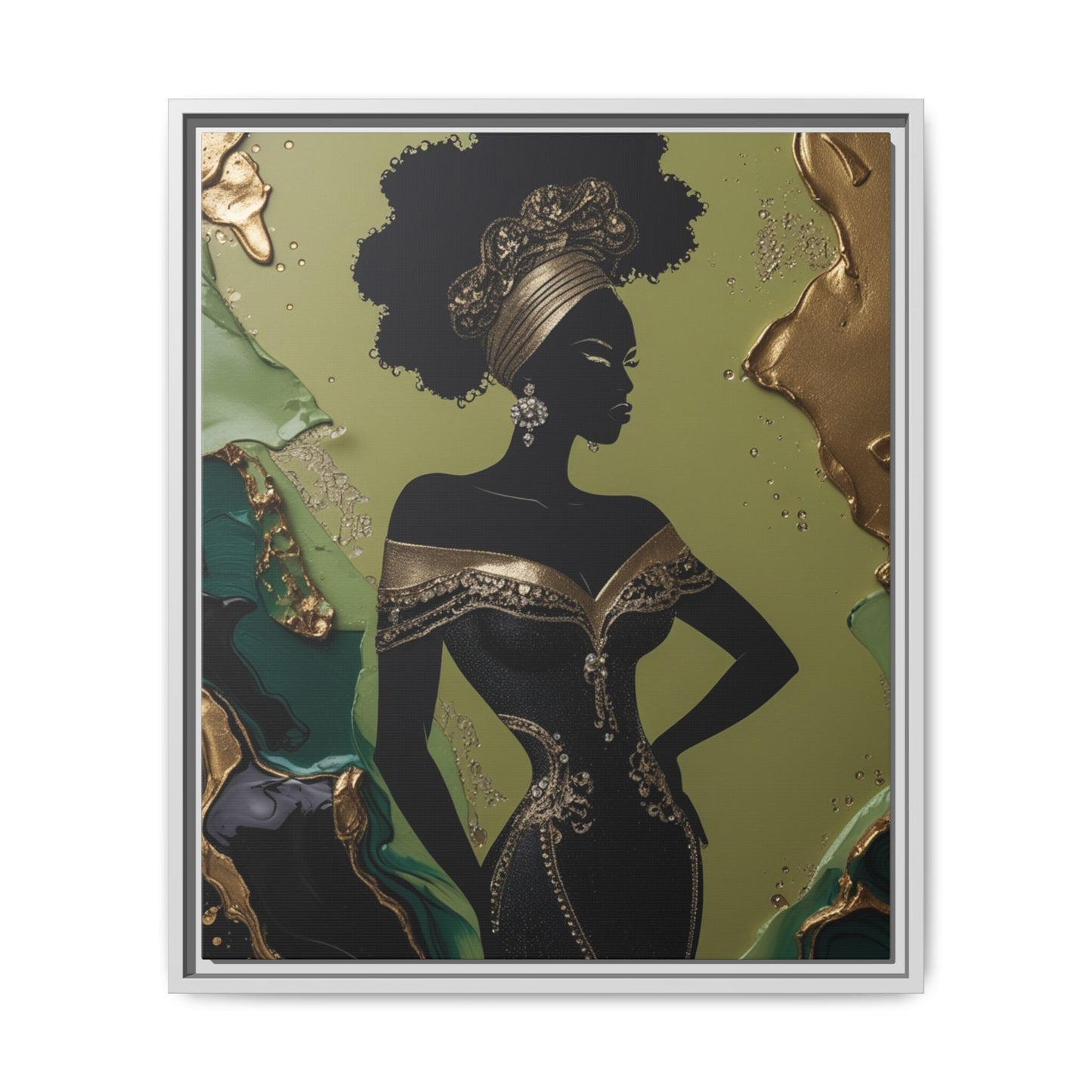 Queen in Emerald & Gold