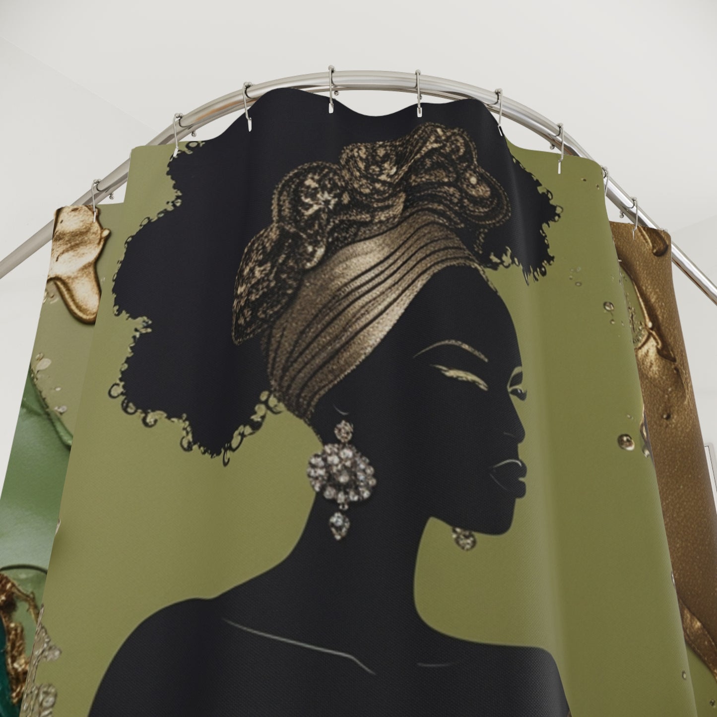 Queen in Emerald & Gold-Shower Curtain with Glamorous Design